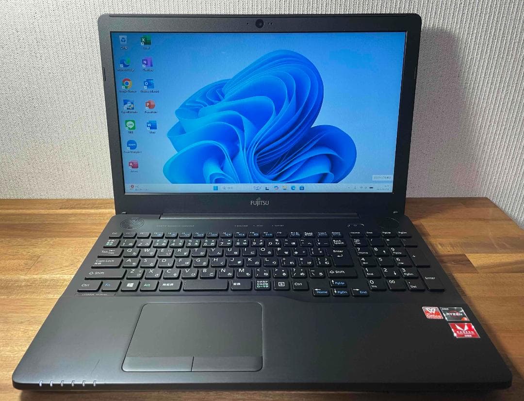 Win11 LIFEBOOK Office メモリ8GB 新品SSD240GB