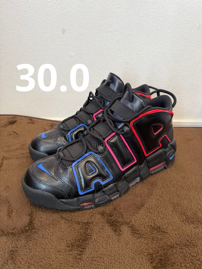 Nike ハイカットスニーカー ブラック/レッド/ブルー