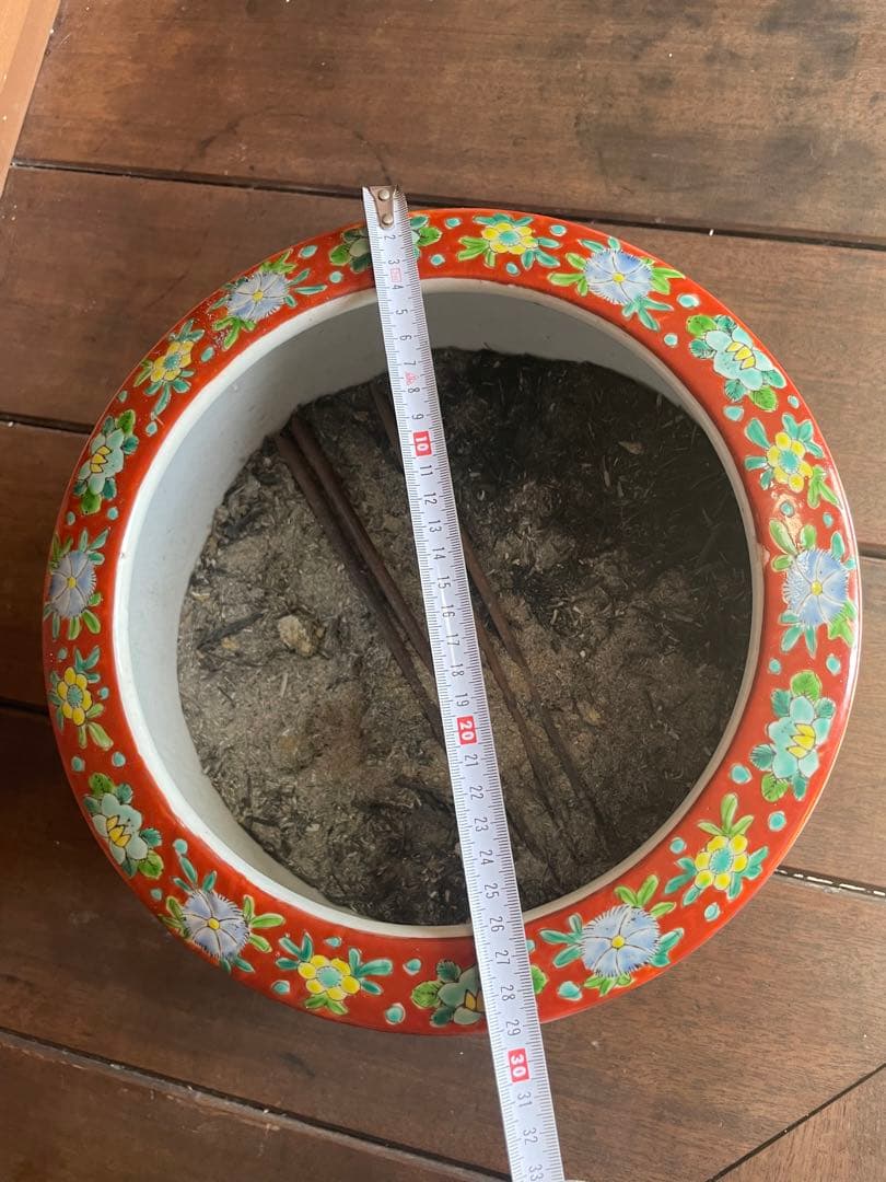 錦手　伊万里焼○○火鉢　※木箱入り❗️