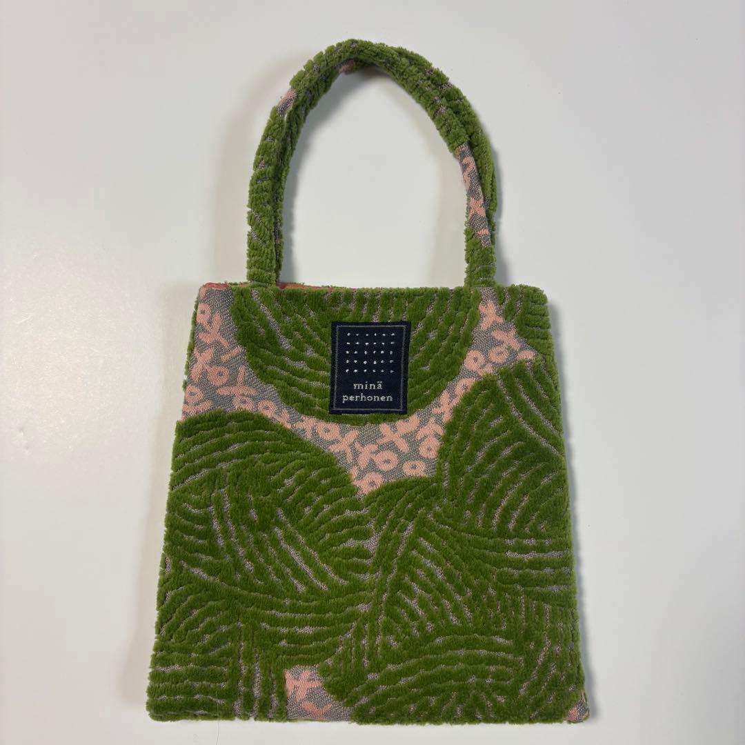 美品◇ミナペルホネン◇ウーリーボール◇ミニトートバッグ&ブローチおまけ付き