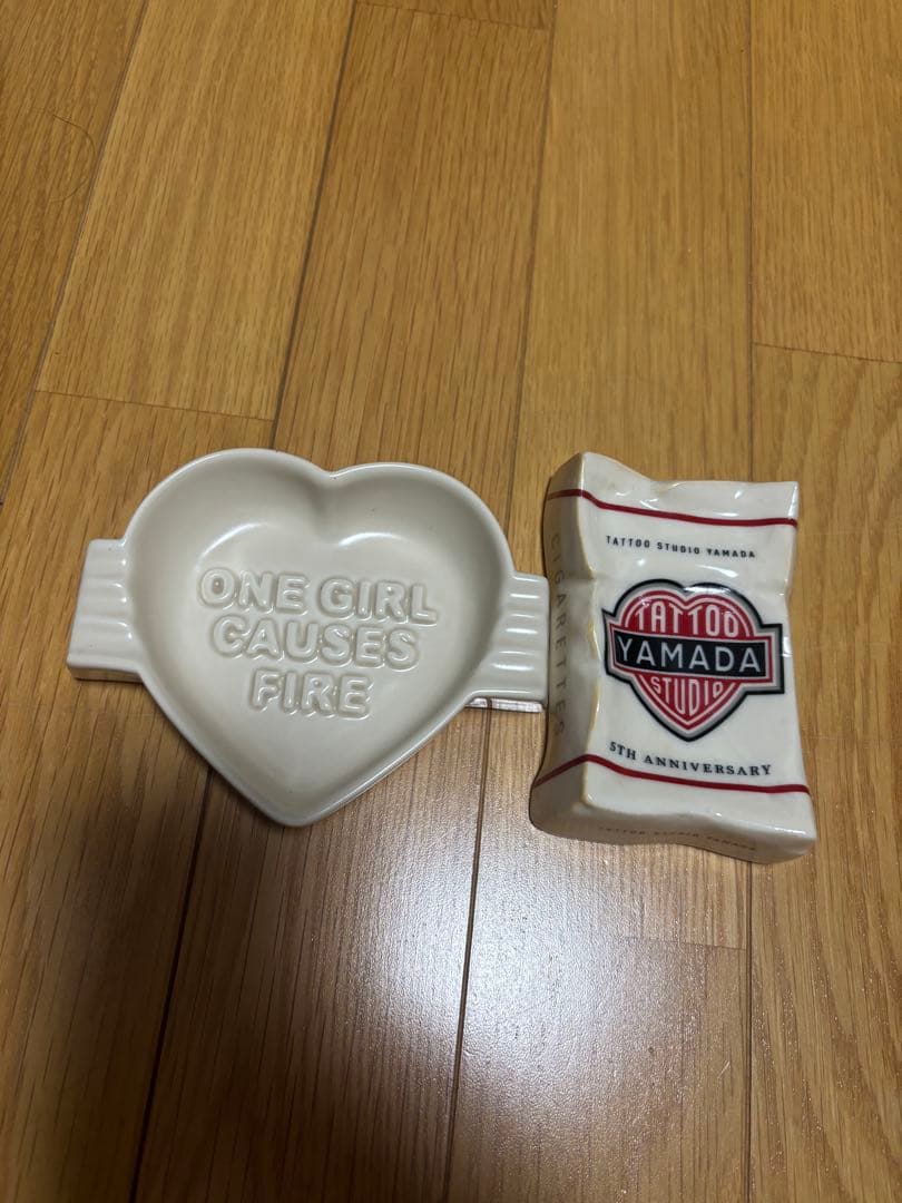 tattoo studio yamada 灰皿