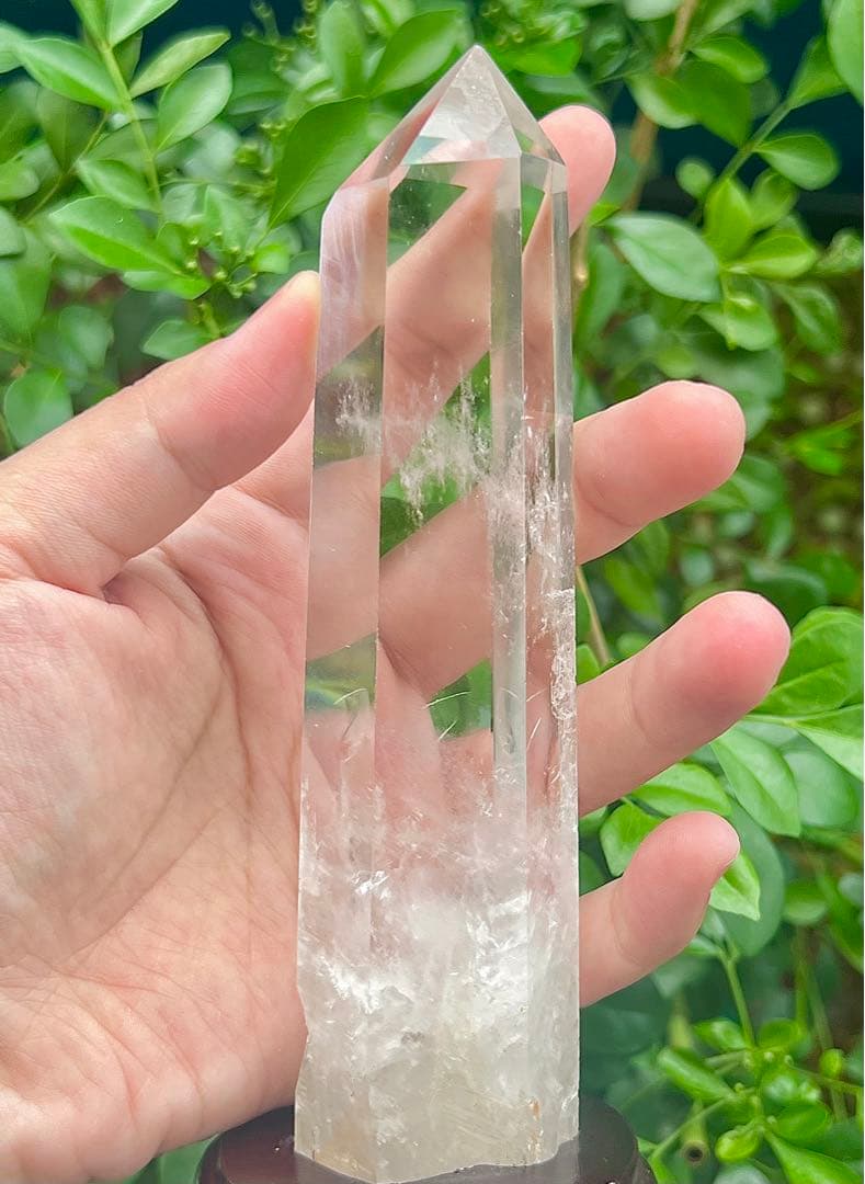 超透明　ヒマラヤ産　水晶ポイント　六角柱 天然石原石置物台座付　パワーストーン