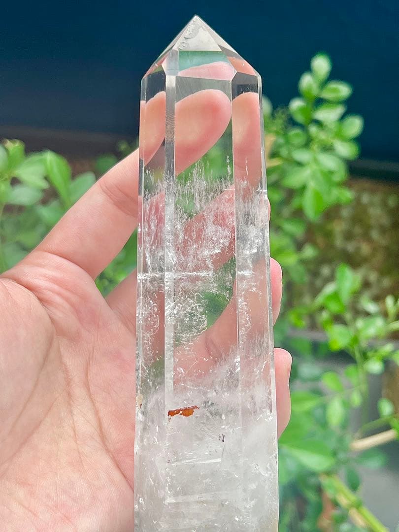 超透明　ヒマラヤ産　水晶ポイント　六角柱 天然石原石置物台座付　パワーストーン