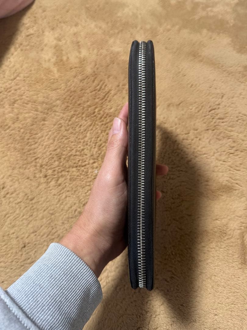 希少 極美品 PRADA サフィアーノレザー ジップアラウンド オーガナイザー