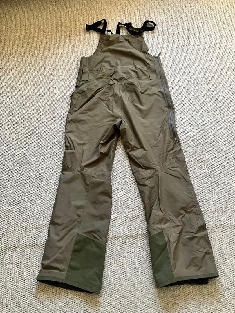 Patagonia パウダータウン 上下セット パタゴニア　スキー/スノーボード