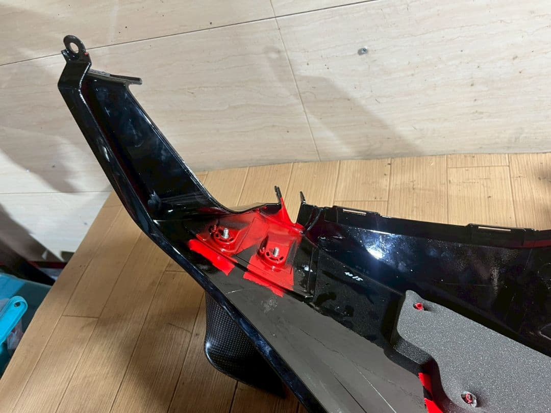 ドゥカティ　DUCATI パニガーレ　V4　SP2アニバーサリー 右サイドカウル