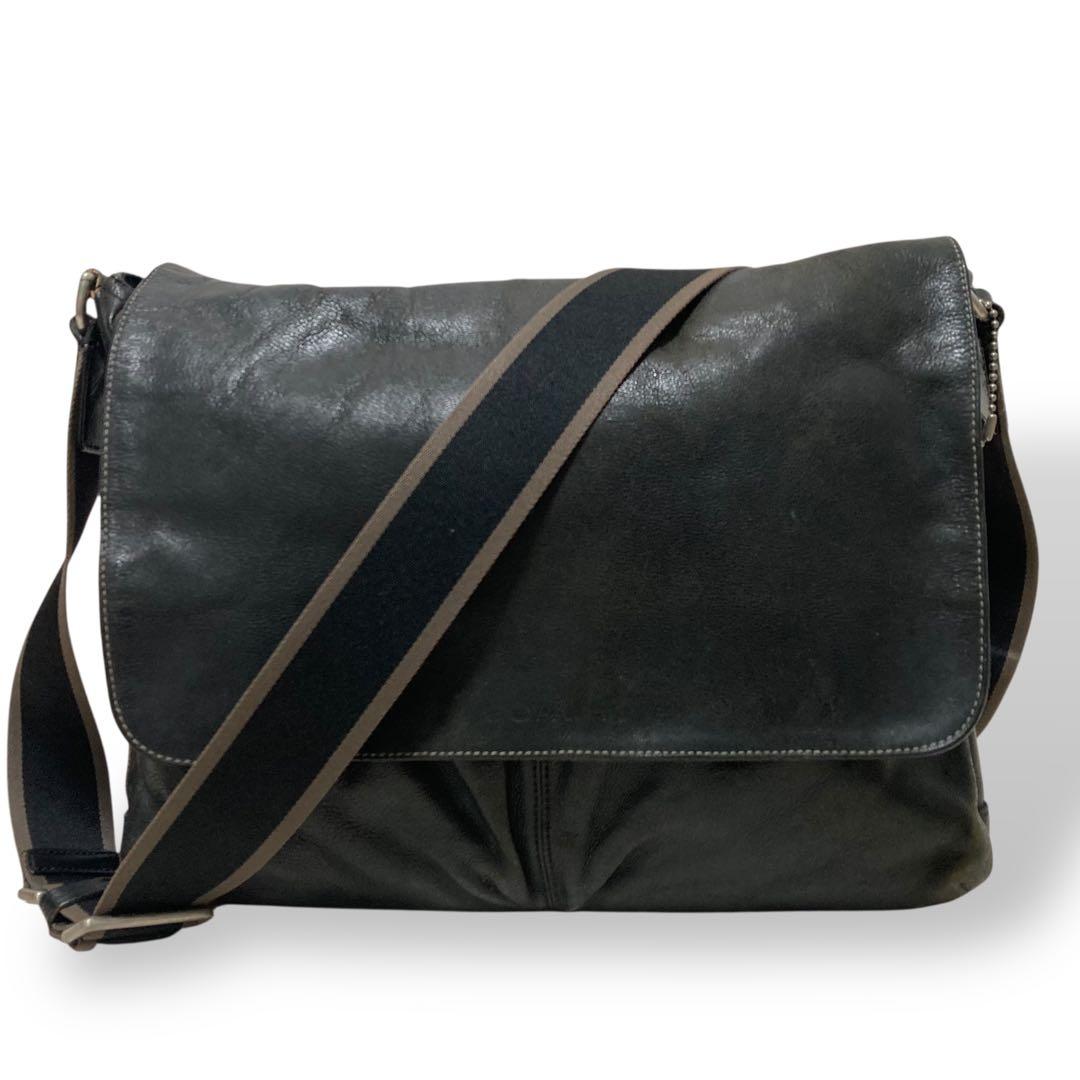 【良品】コーチ　ショルダーバッグ　メッセンジャー　斜め掛け　クロスボディブラック