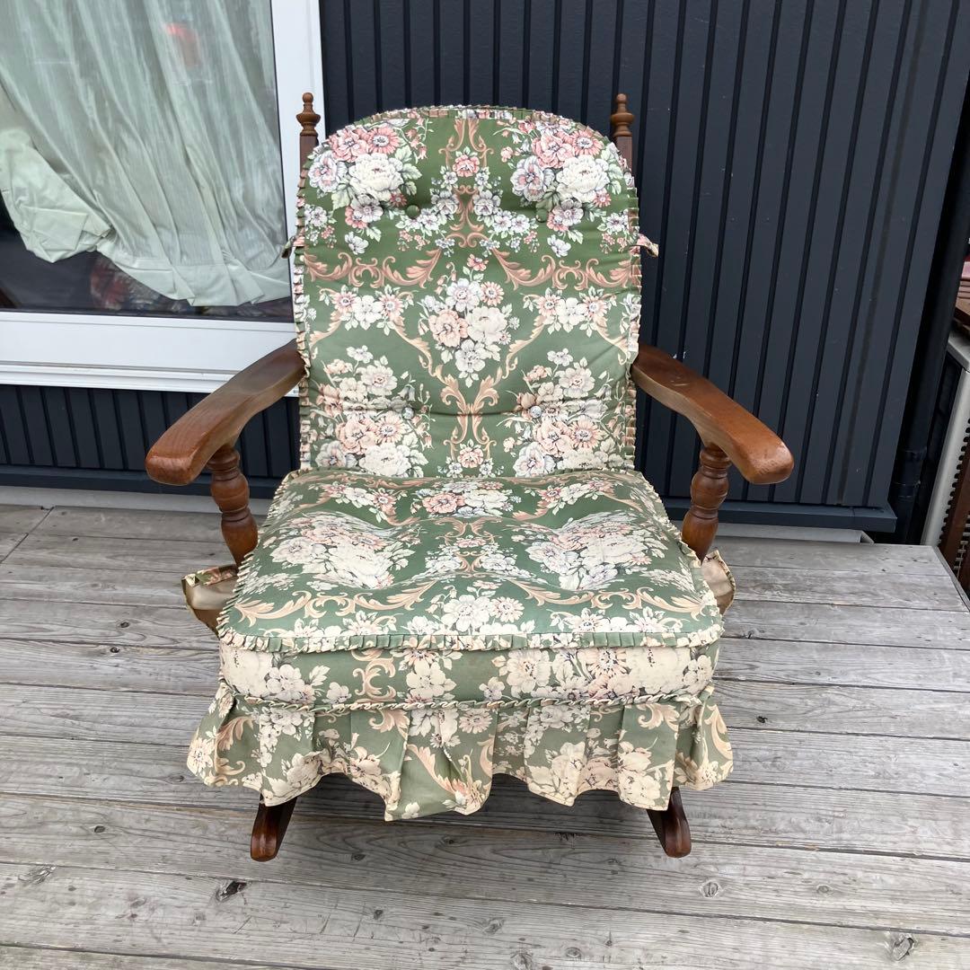 ヴィンテージ 飛騨産業 キツツキ 木製フレーム 花柄ロッキングチェア 古家具