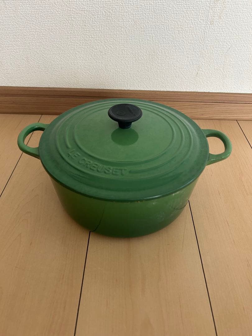 LE CREUSET　ココット ロンド レーシンググリーン22cm