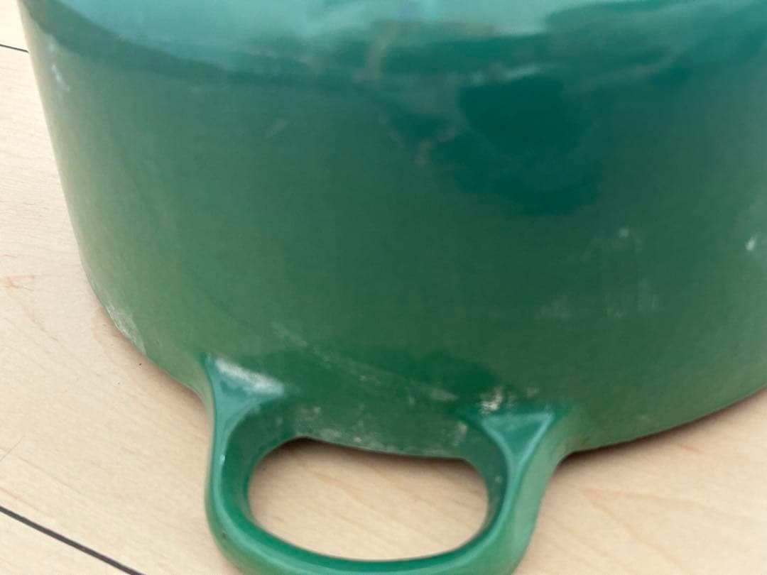 LE CREUSET　ココット ロンド レーシンググリーン22cm