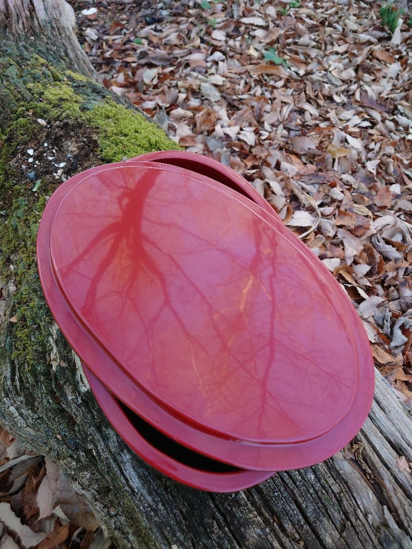 美術工芸　漆工芸　宝箱　木製　くり抜き　展示会で購入　大ぶり厚み　底に浅い筋傷