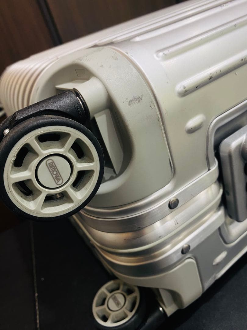 定価20万 リモワ　オリジナル　キャビン　ケリーケース　35L　機内持込　55