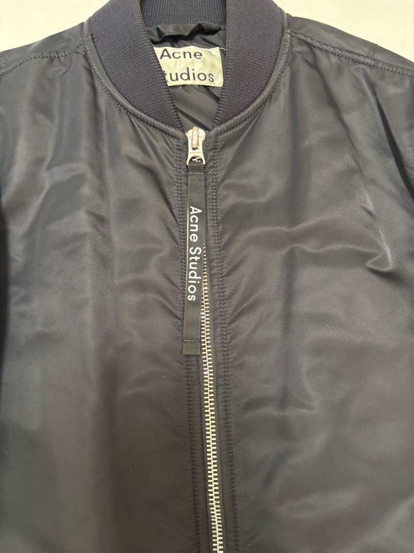ツ*ん様 acne studios ボンバージャケット　中綿　MA-1 46 ブ