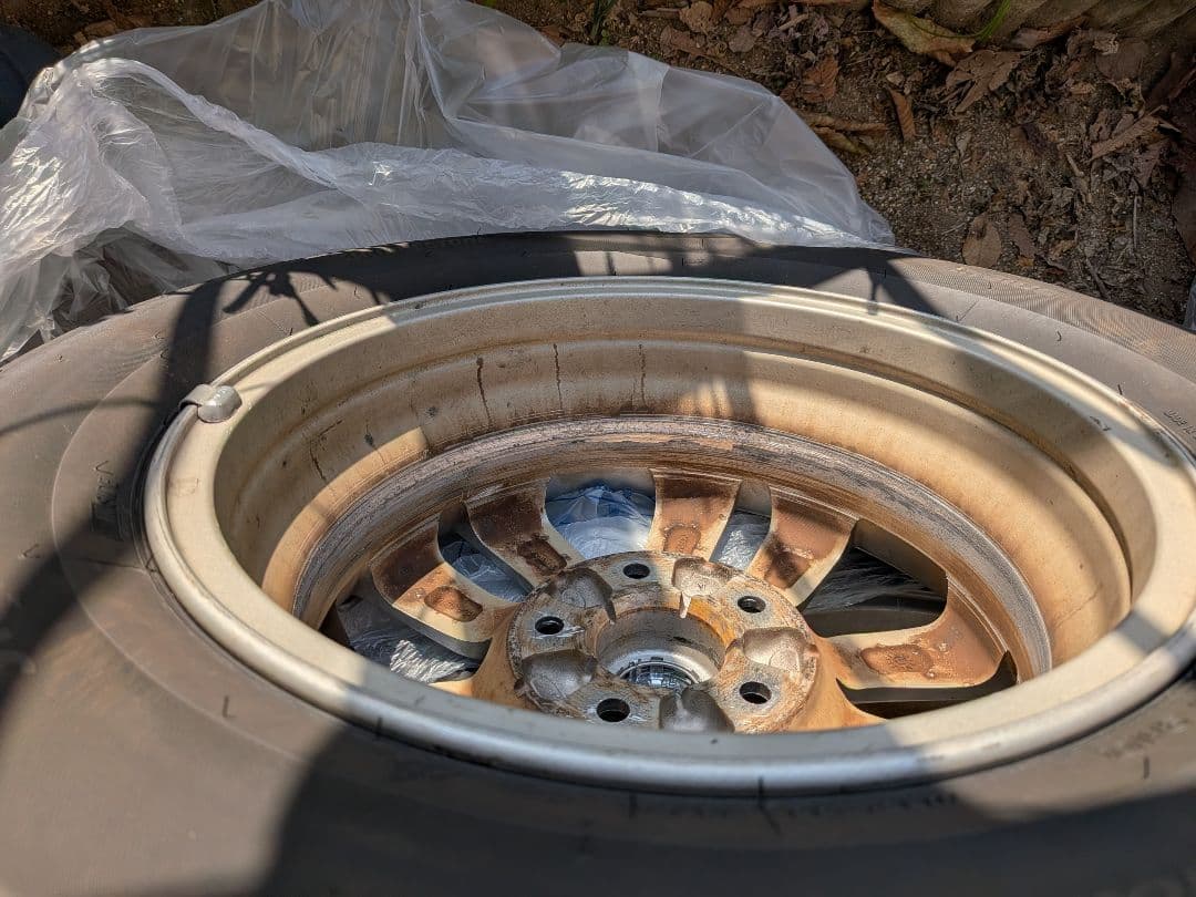 ブリザックVRX3 195/65/15 走行150km未満 スタッドレス②