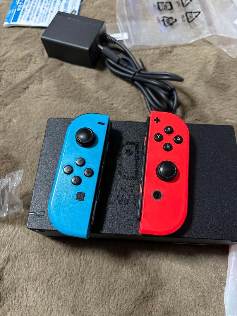 Nintendo Switch 青/赤 Joy-Con 本体