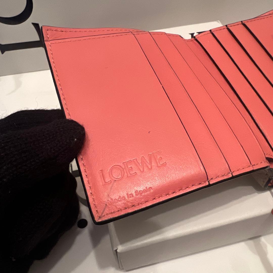 LOEWE アナグラム 二つ折り財布 ベージュ