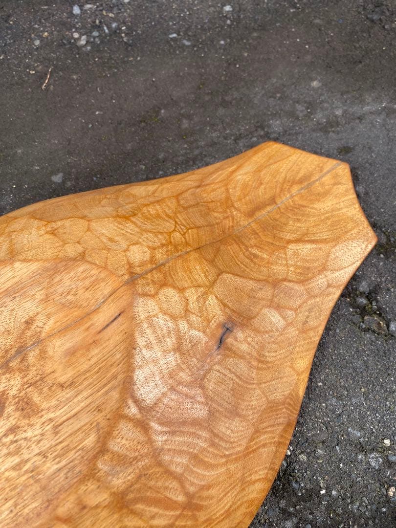 使い込まれた良い雰囲気のアイヌ模様　深皿(ニマ) 民藝　無垢　天然木