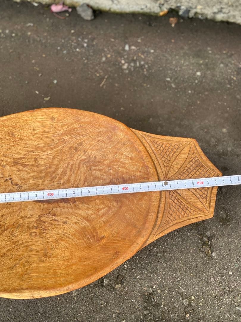 使い込まれた良い雰囲気のアイヌ模様　深皿(ニマ) 民藝　無垢　天然木