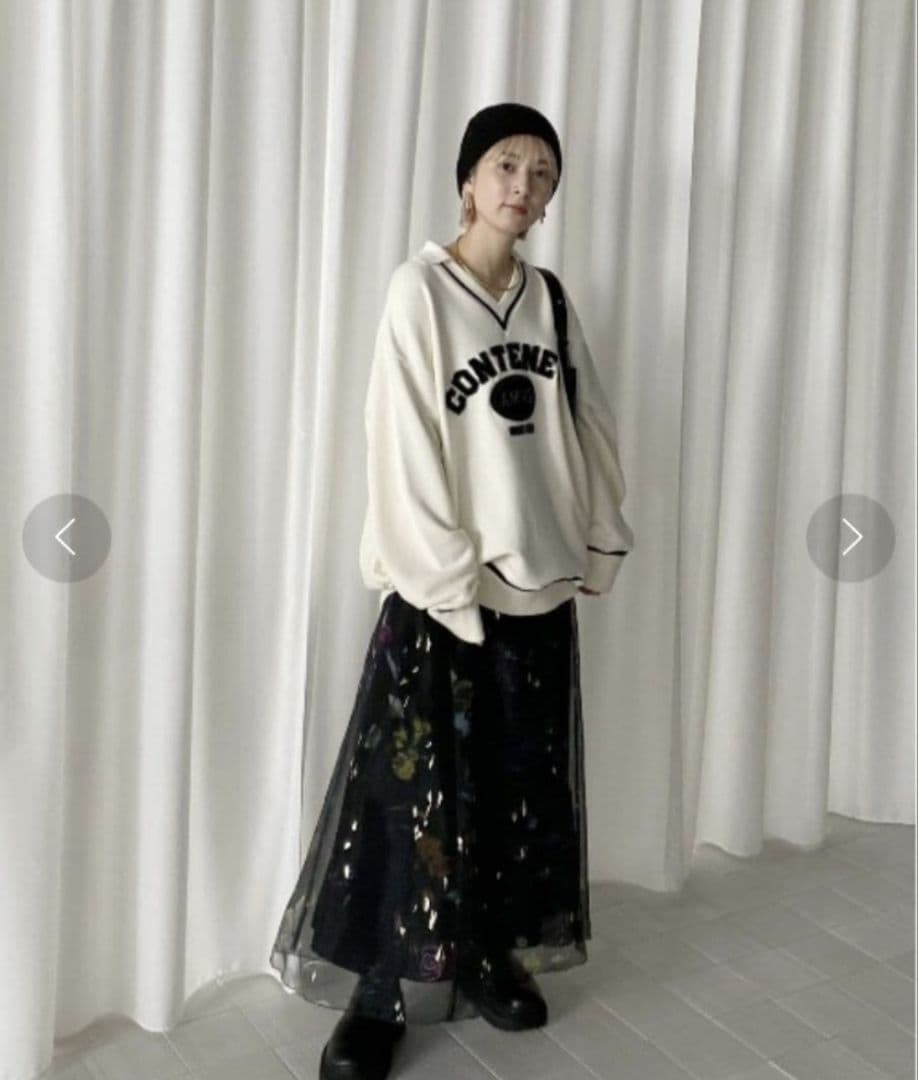 Ameri　UND SCAN FLOWER SKIRT