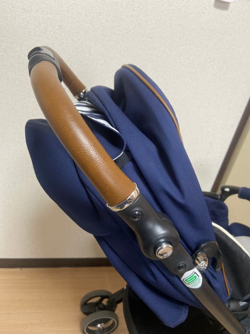 レインカバー付/ラクーナビッテクッション/１～３６カ月/オート４輪/クリーニング