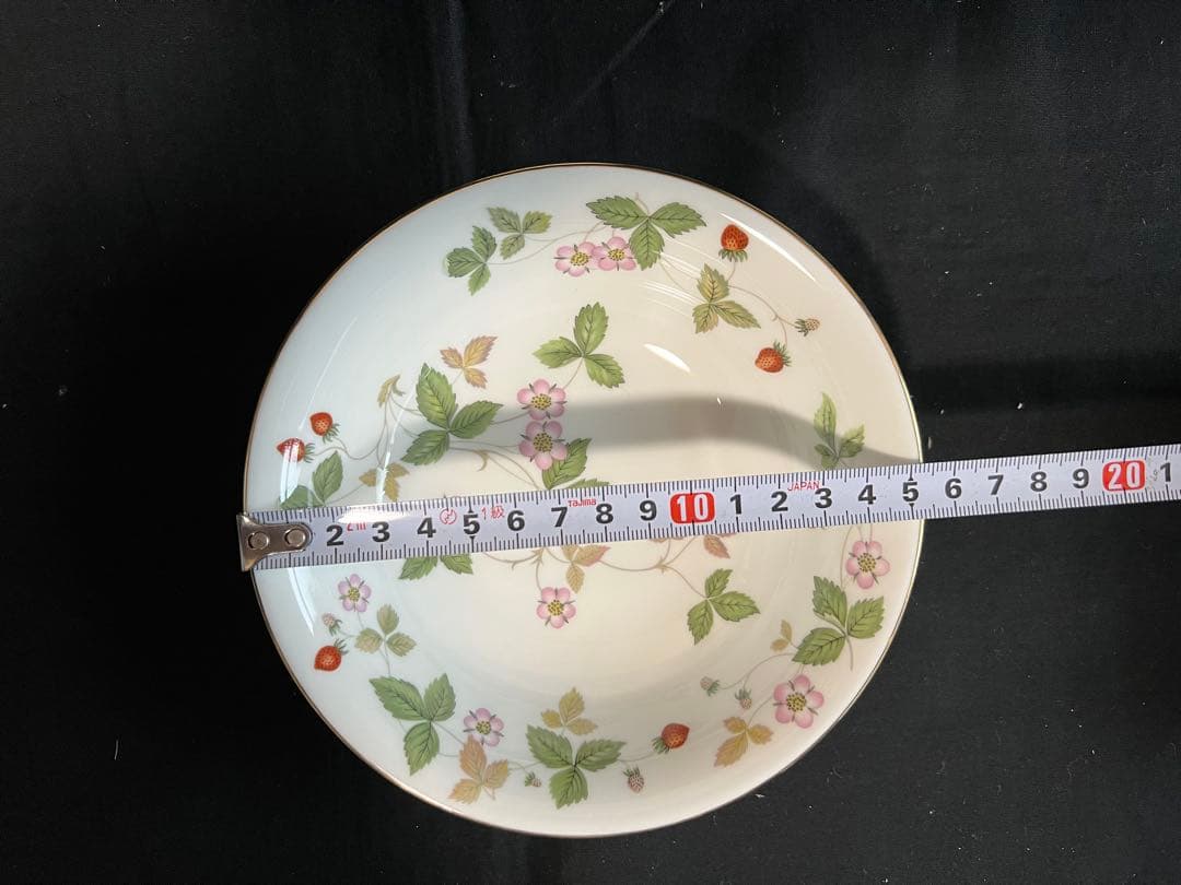 ウエッジウッド　ワイルドストロベリー　フルーツソーサー