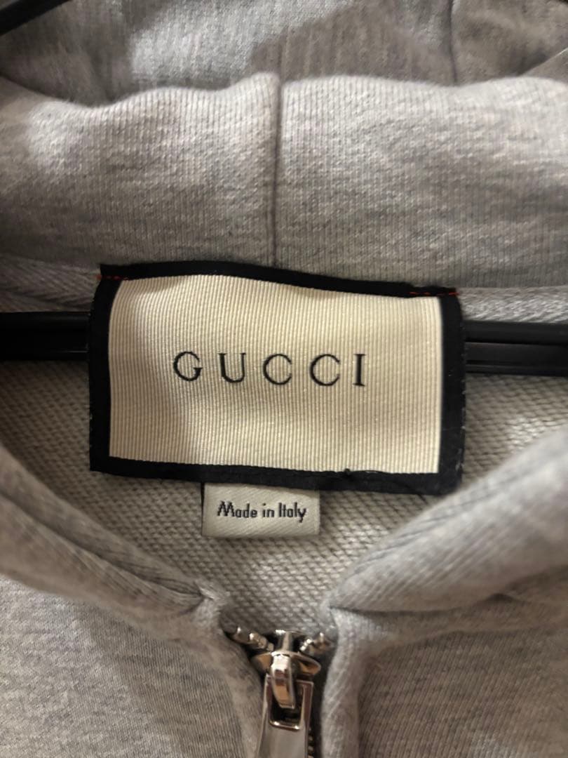 GUCCI グレー ジップアップパーカー