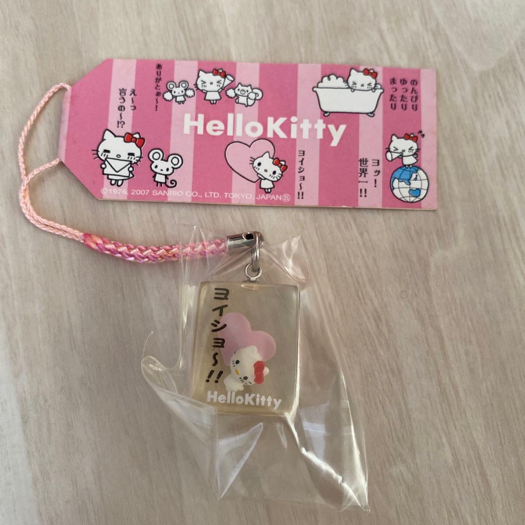 Hello Kitty センチメントKT クリアキューブ根付け ヨイショ〜‼︎