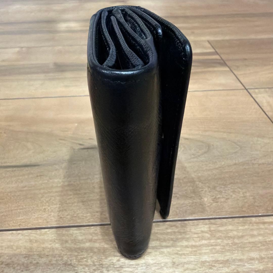 PRADA ブラック レザー 三つ折り財布