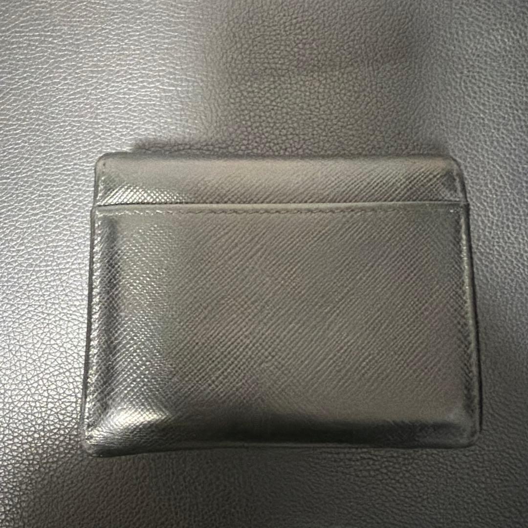 PRADA ブラック レザー 三つ折り財布