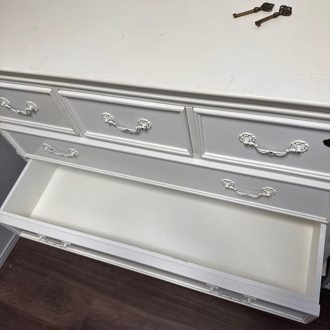 リュバンシュ　チェスト　タンス　ホワイト