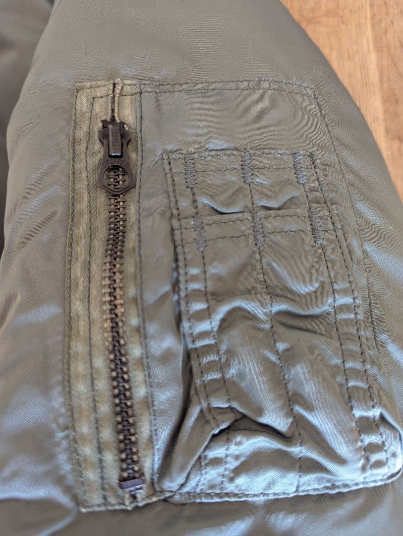 ALPHA MA-1 USA 68年復刻モデル SCOVILLジッパー Mサイズ