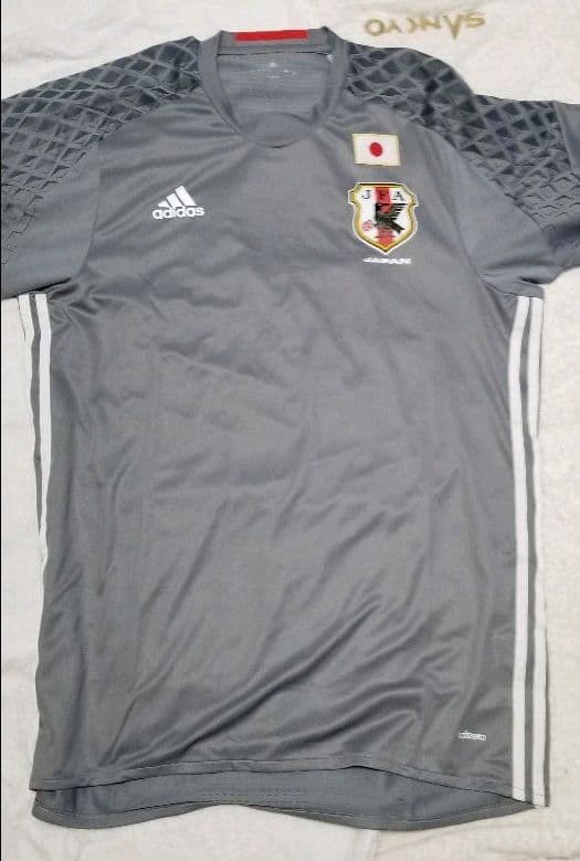 サッカー、日本代表、ゴールキーパーユニフォーム、サイズ2XO。長袖