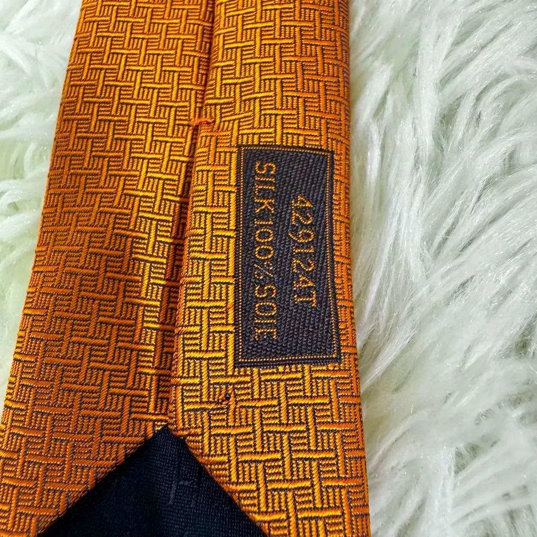 【希少】 エルメス HERMES オレンジ系 幾何学 シャドー効果 タグ付き