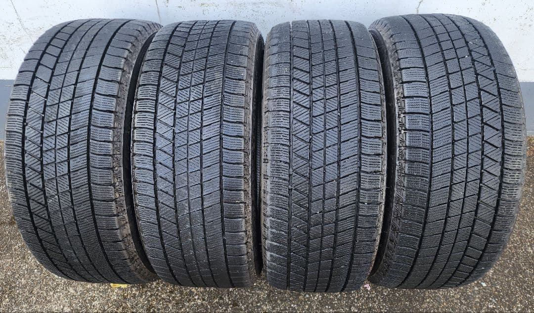 ジャギ＝ザジ ブリザック VRX3 245/40R19 2本 2023年②