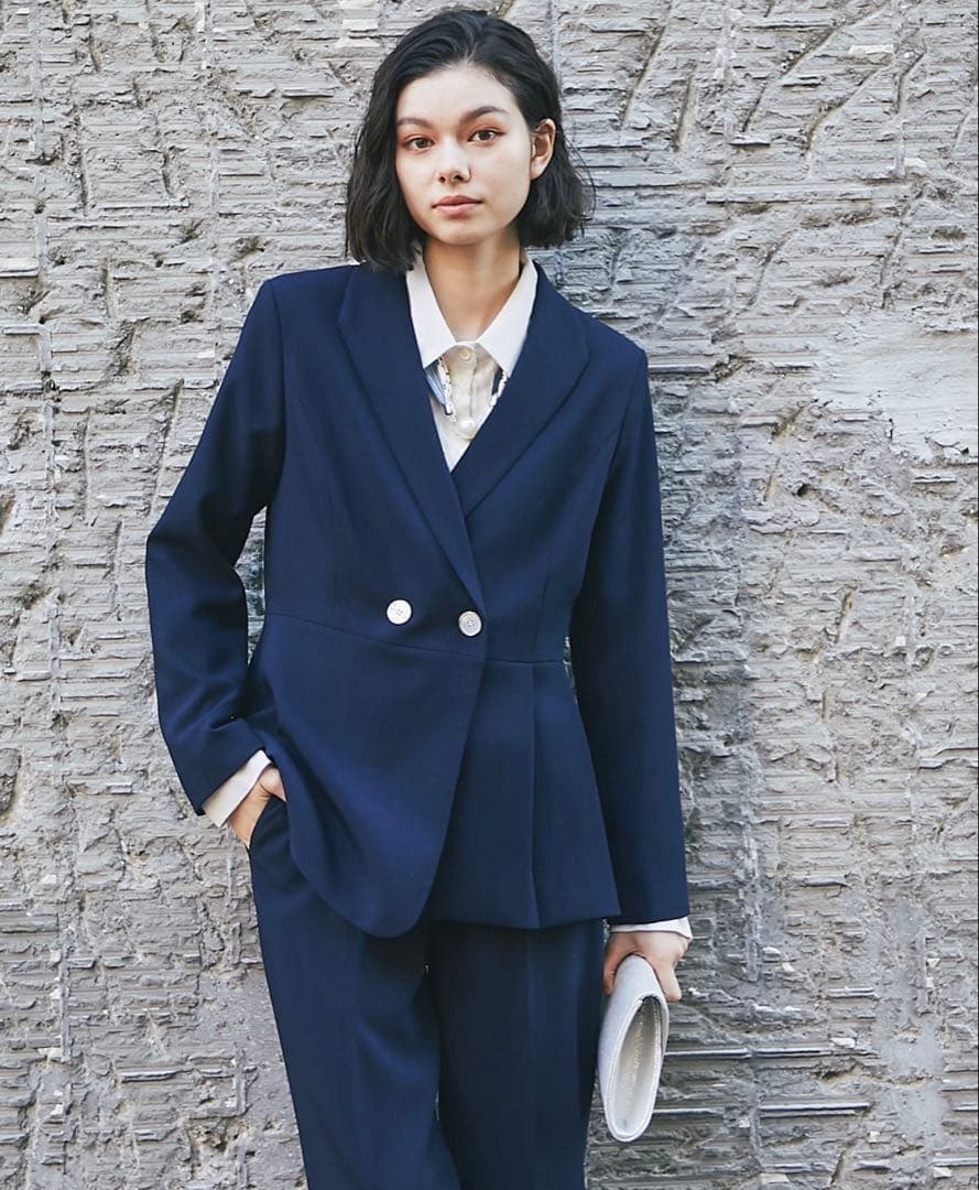 SMILE ORCHID プリーツ裾ペプラムジャケット＆ワイドパンツセットアップ