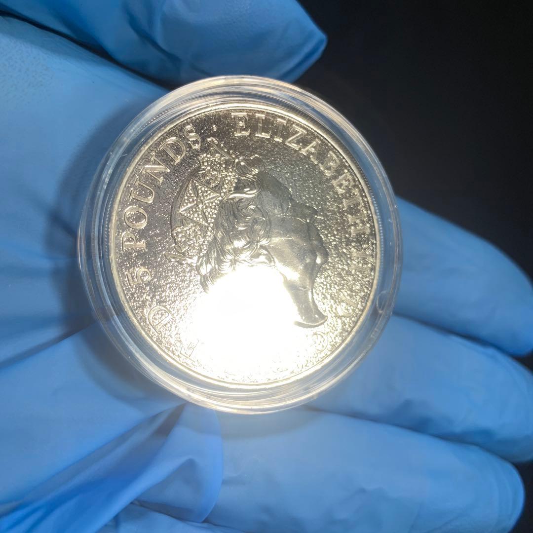 その1 純銀貨2オンス クイーンズビースト　2016 ライオン・イングランド