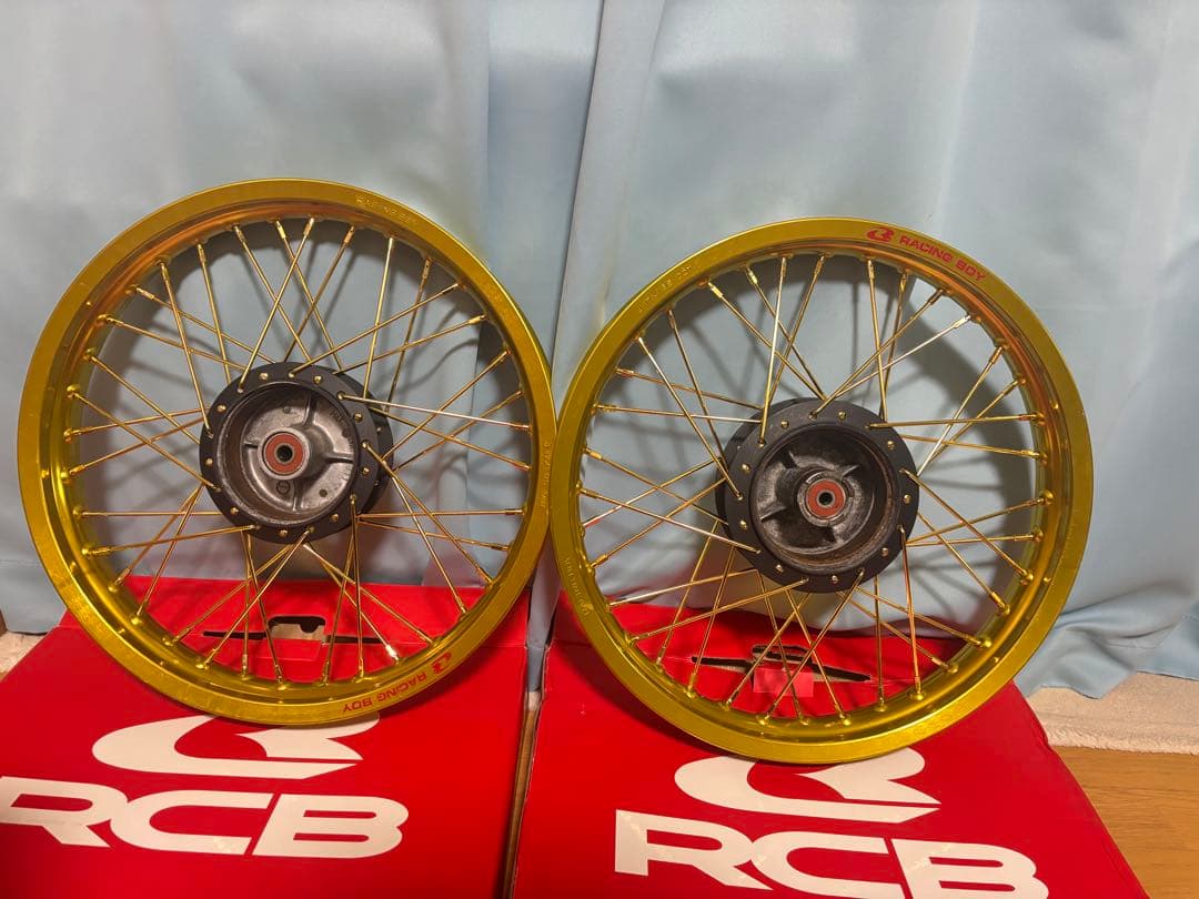 スーパーカブ50 未使用RCBホイール185-17ベアリング交換済みブレーキ付き