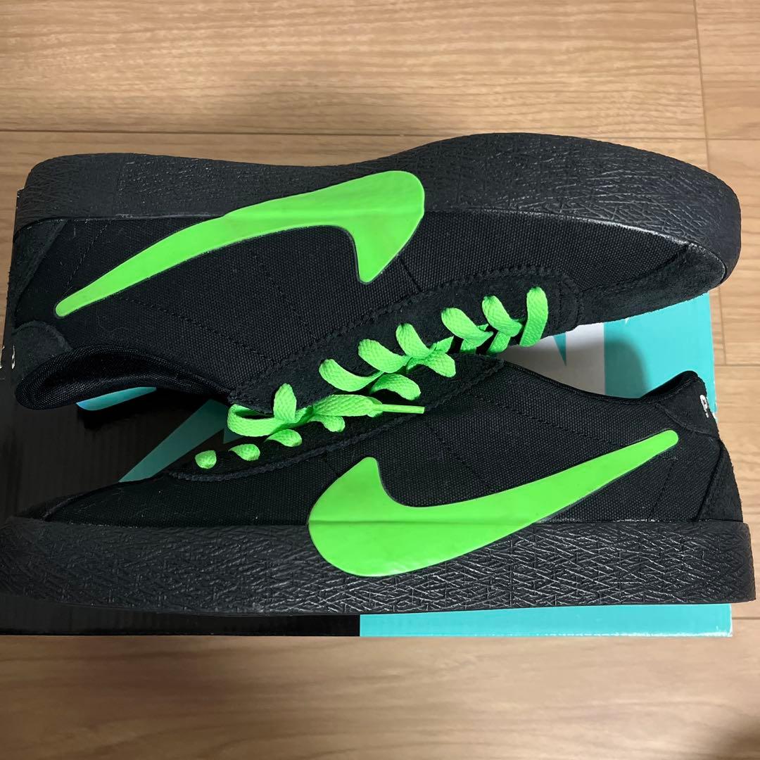 Poets × Nike SB Bruin QS \"Black Green\"