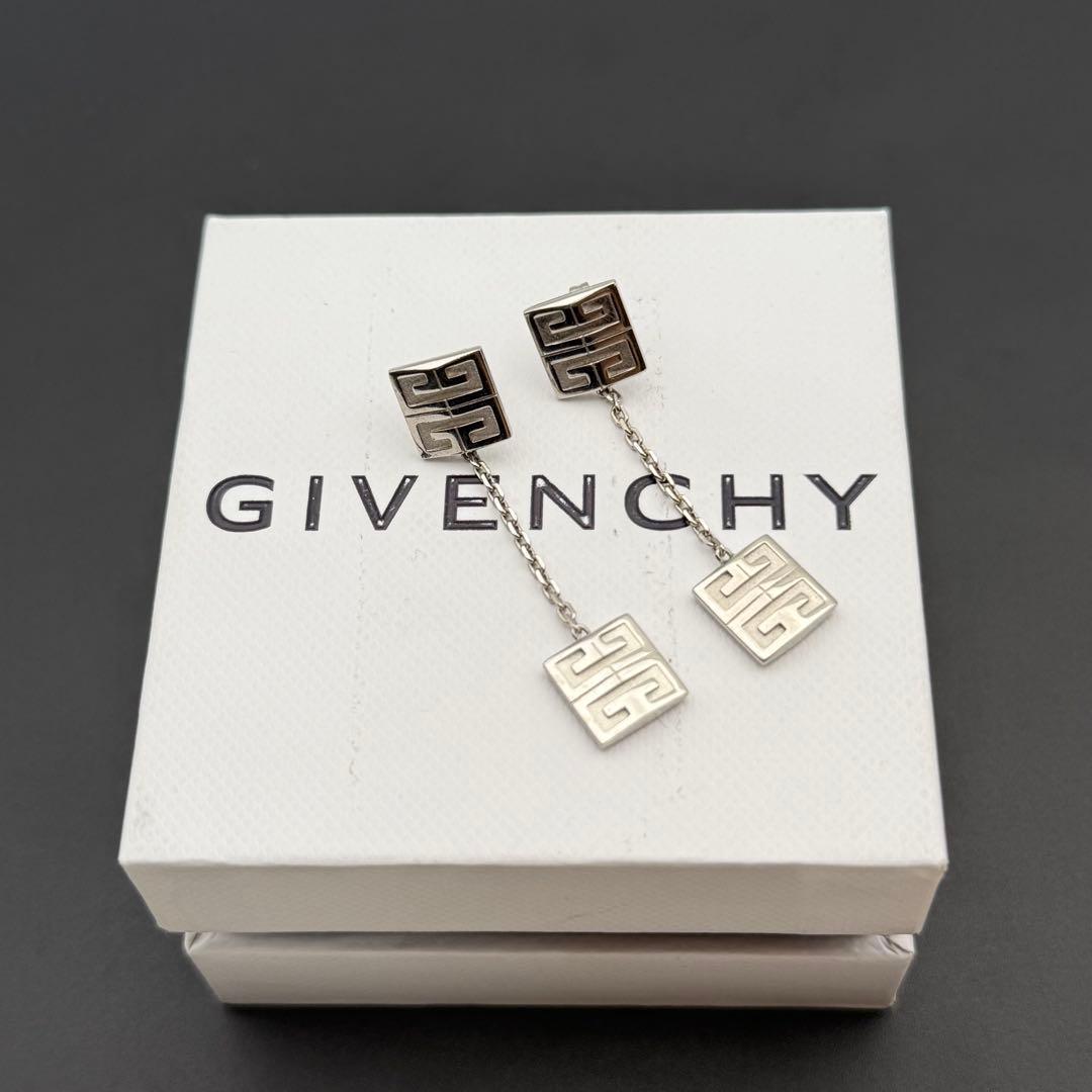 希少/近年モデル✨ジバンシー ピアス 4G チェーン 2連 ドロップ シルバー