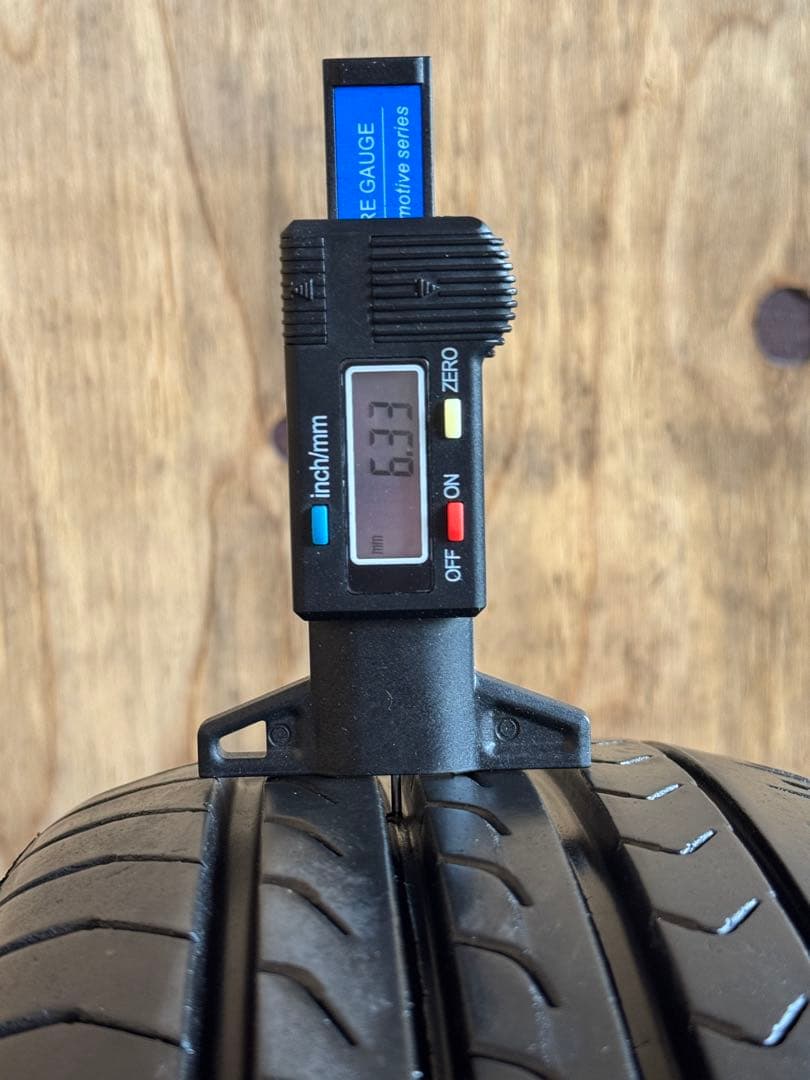 タイヤ・ホイール (512)165/65R14YOKOHAMA BLUEARTH-RVRV03CK