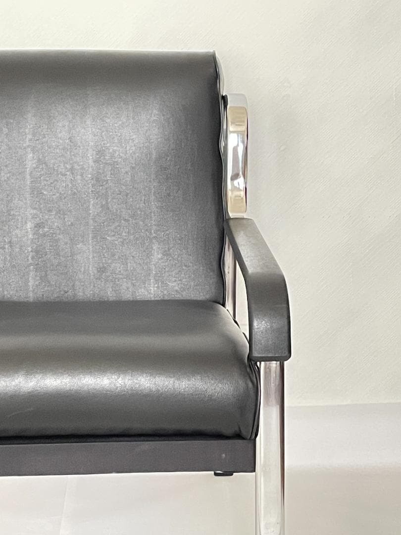 【便利な後ろポケット付き】　ソファ　1人掛け　ブラック　シルバー