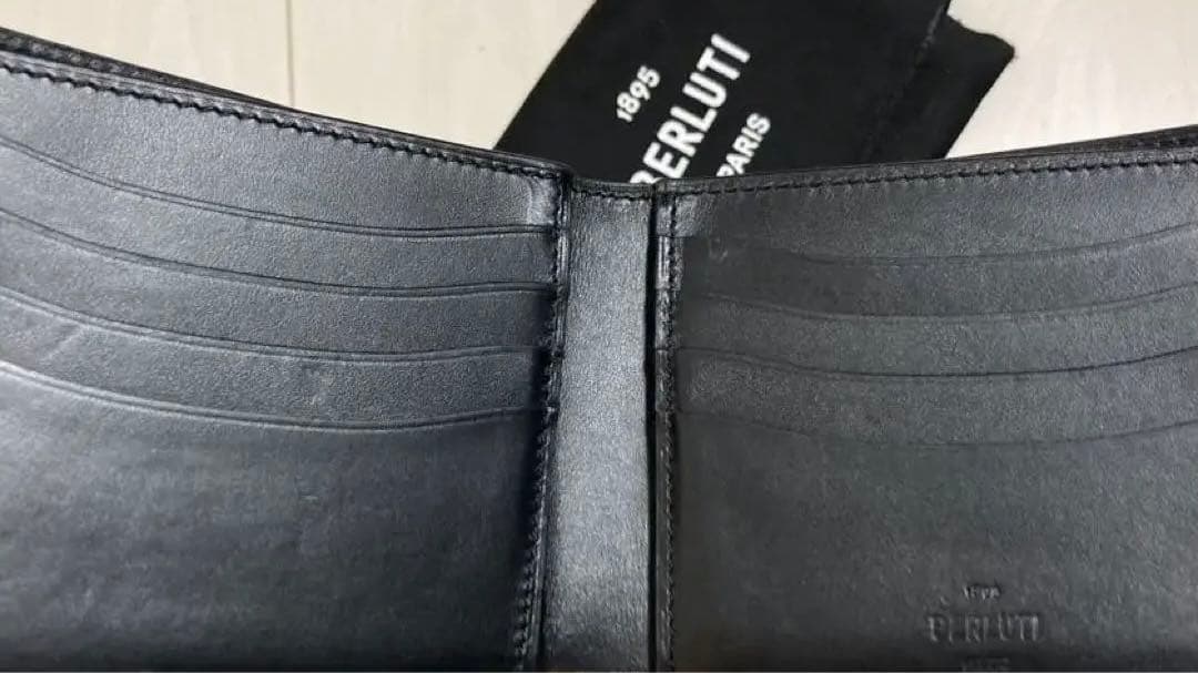 Berluti マコレ スクリットレザー　カリグラフィー