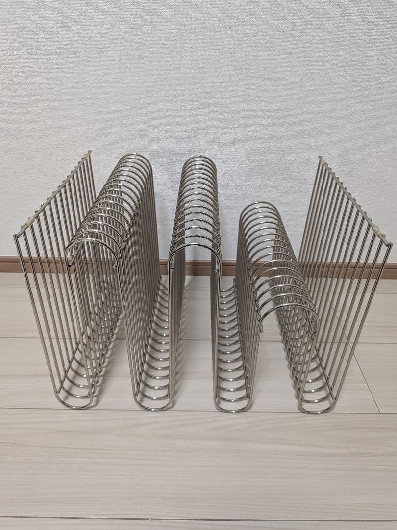 Curva ニュースペーパースタンド　シルバー