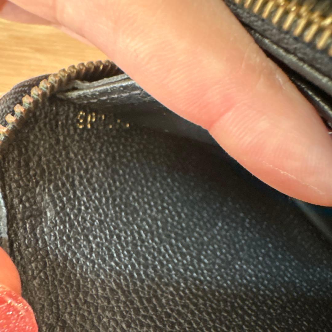 LOUIS VUITTON モノグラムアンプラント　ジッピーウォレット正規店購入