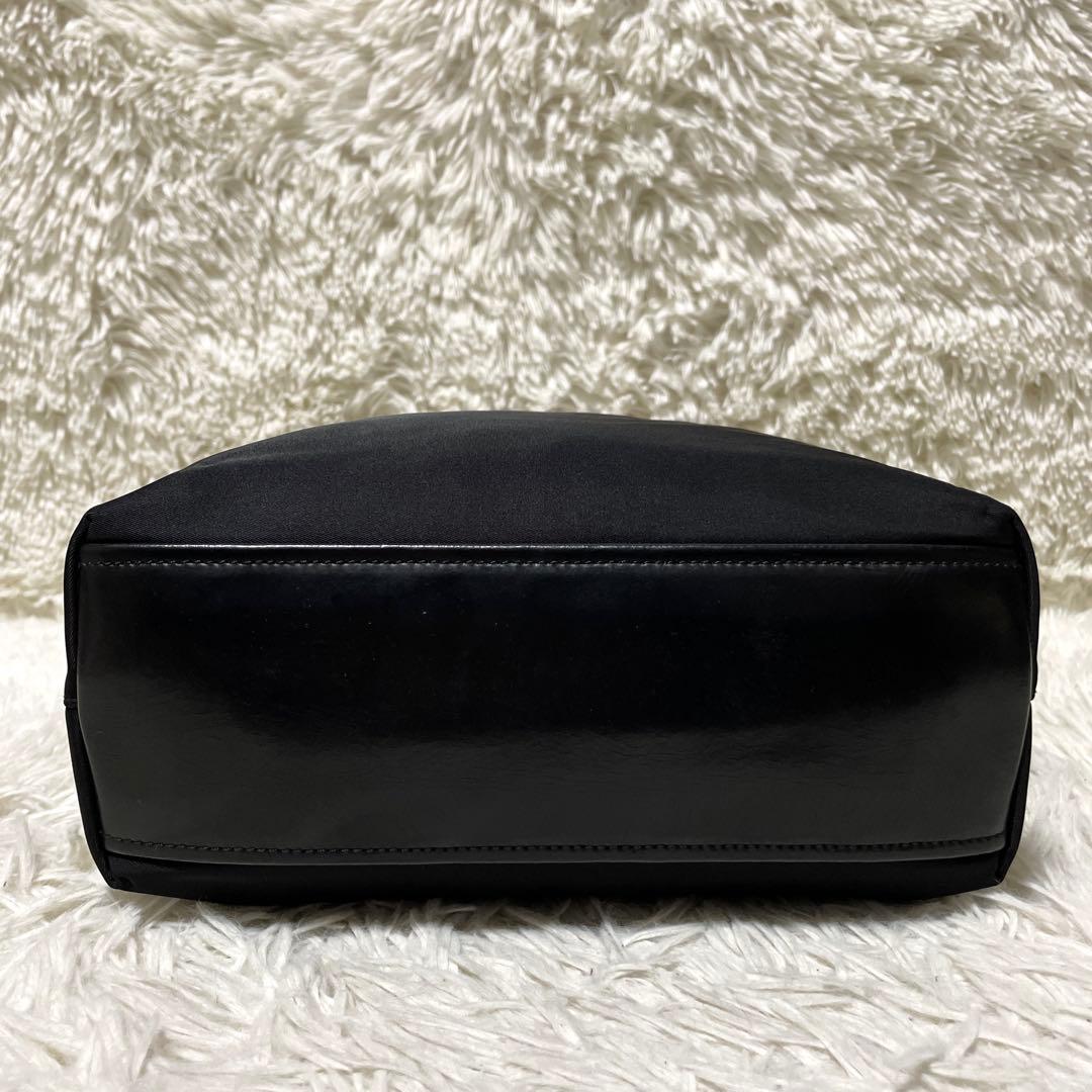 【超極美品】PRADA プラダ　トートバッグ　ナイロン　レザー　ブラック　肩掛け