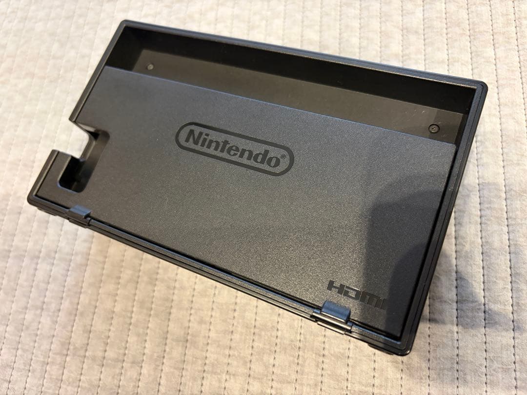 【24時間以内発送】【美品】Nintendo Switch 本体