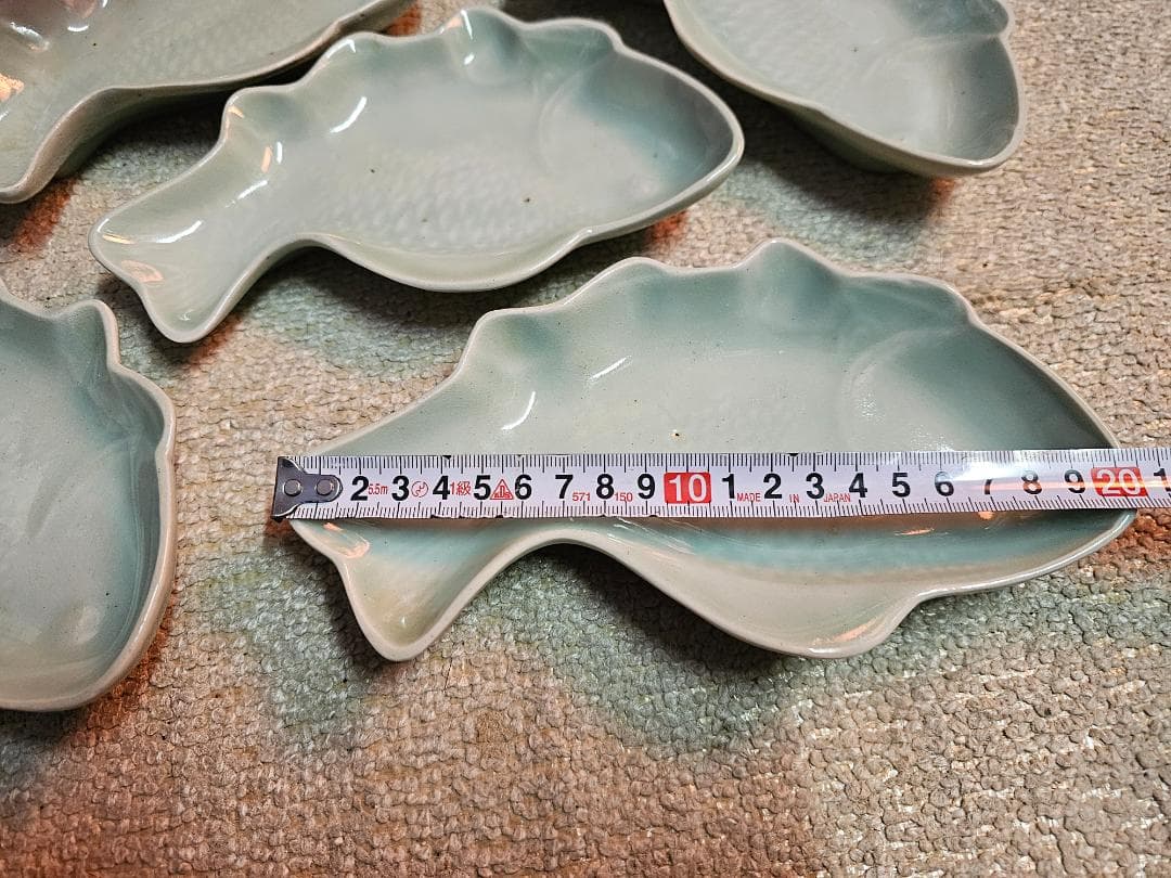 m*a様 その2 幕末明治頃の伊万里 魚型変形皿 5客セット