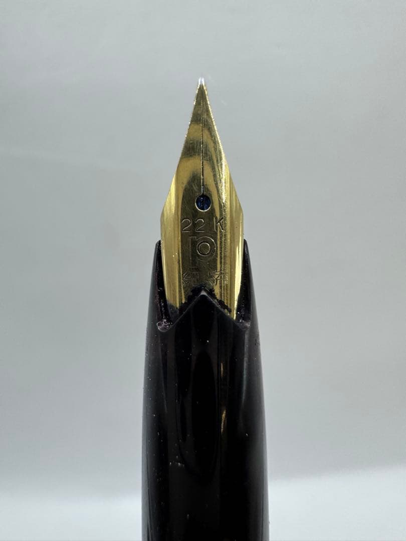 希少 PLATINUM プラチナ 万年筆 22金 22K 黒 細字