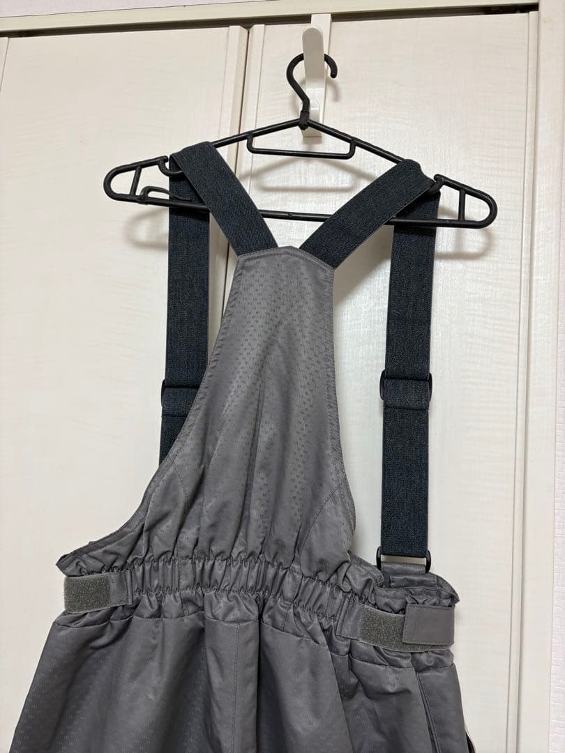 極美品　DESCENTE スノボーウエア　上下セット M デサント　メンズ M