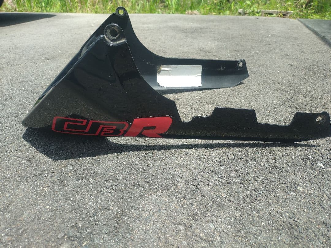 CBR400F　純正アンダーカウル